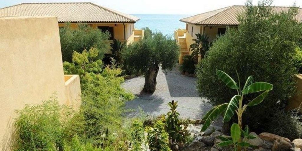 Villaggio Club La Maree Pisciotta Exterior photo